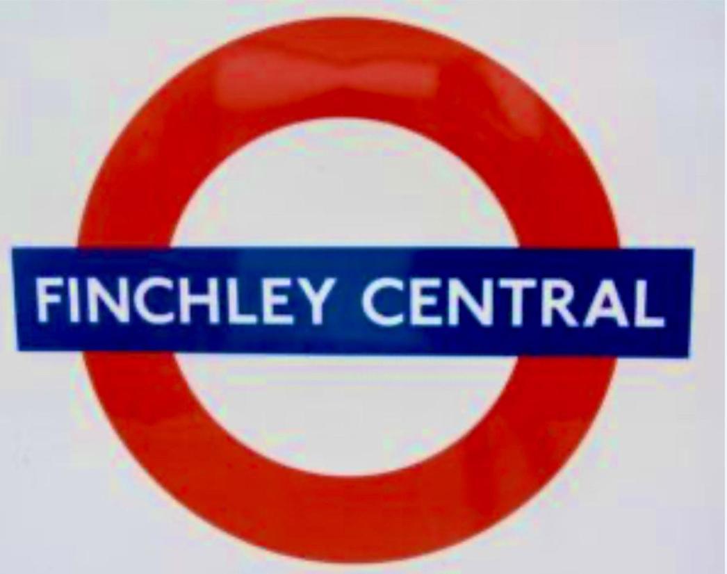 Amazing En-Suite Apartment In Finchley Central 伦敦 外观 照片