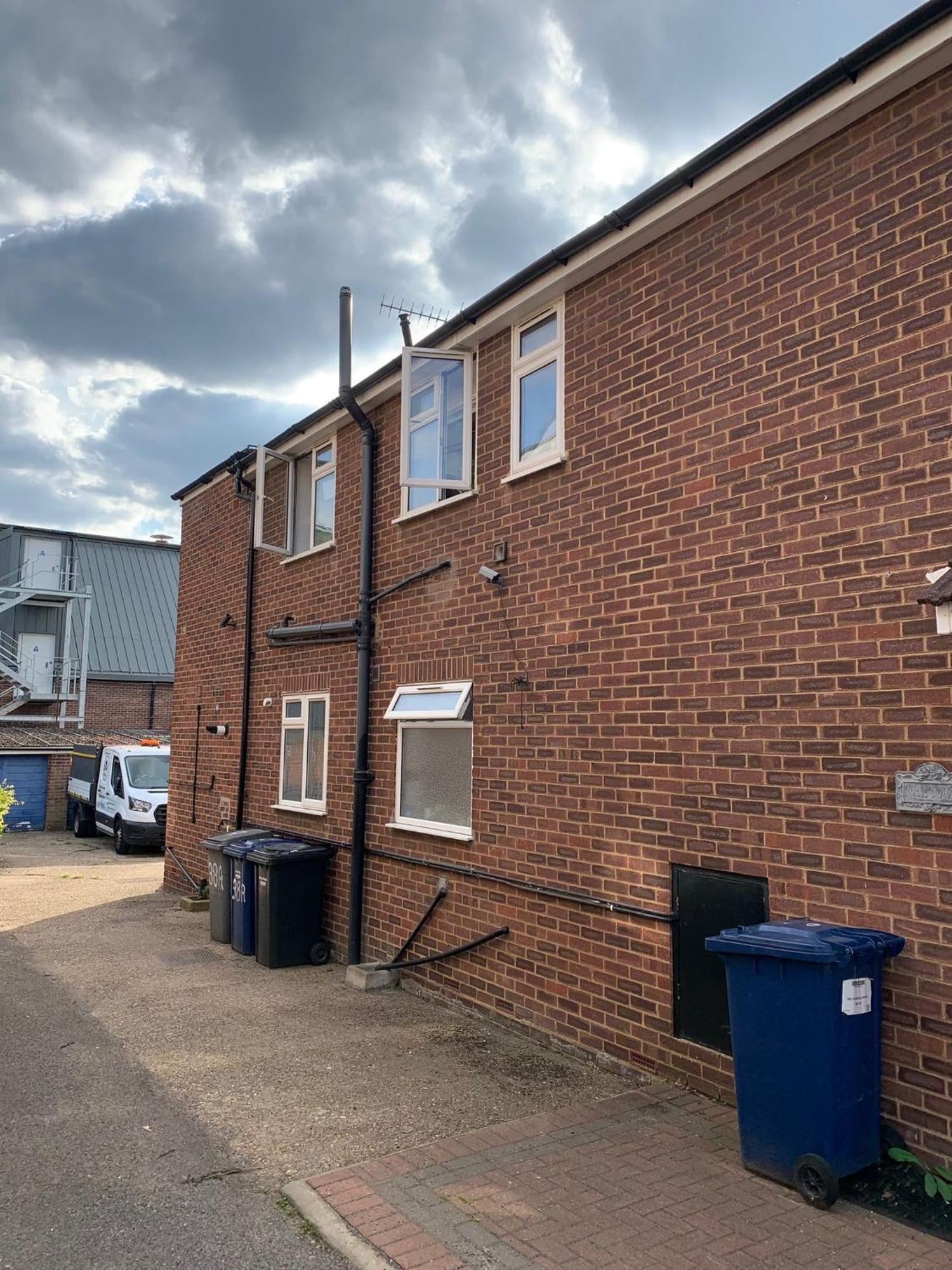 Amazing En-Suite Apartment In Finchley Central 伦敦 外观 照片